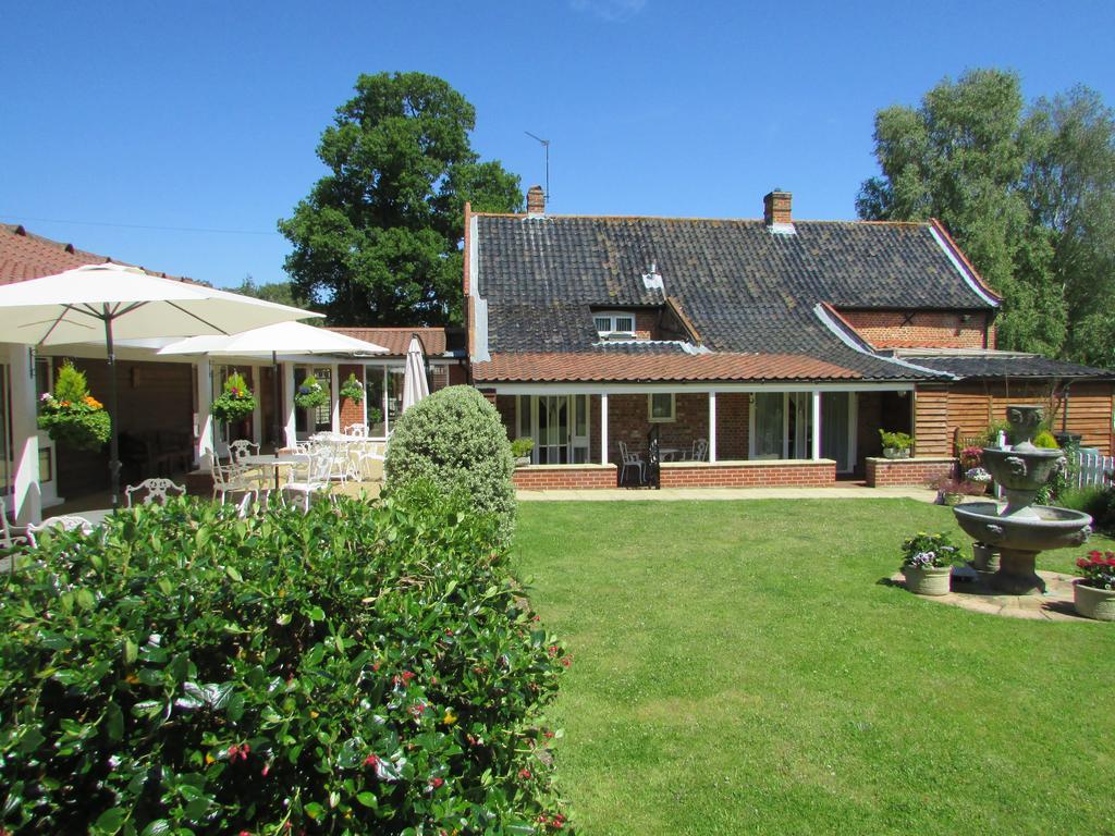 Decoy Barn Fritton Bed & Breakfast Dış mekan fotoğraf