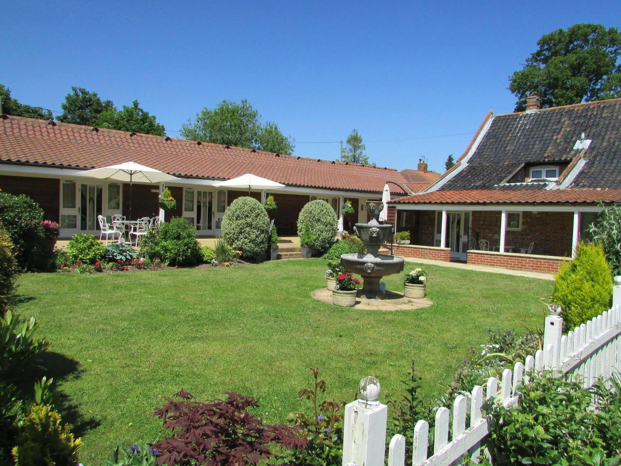 Decoy Barn Fritton Bed & Breakfast Dış mekan fotoğraf