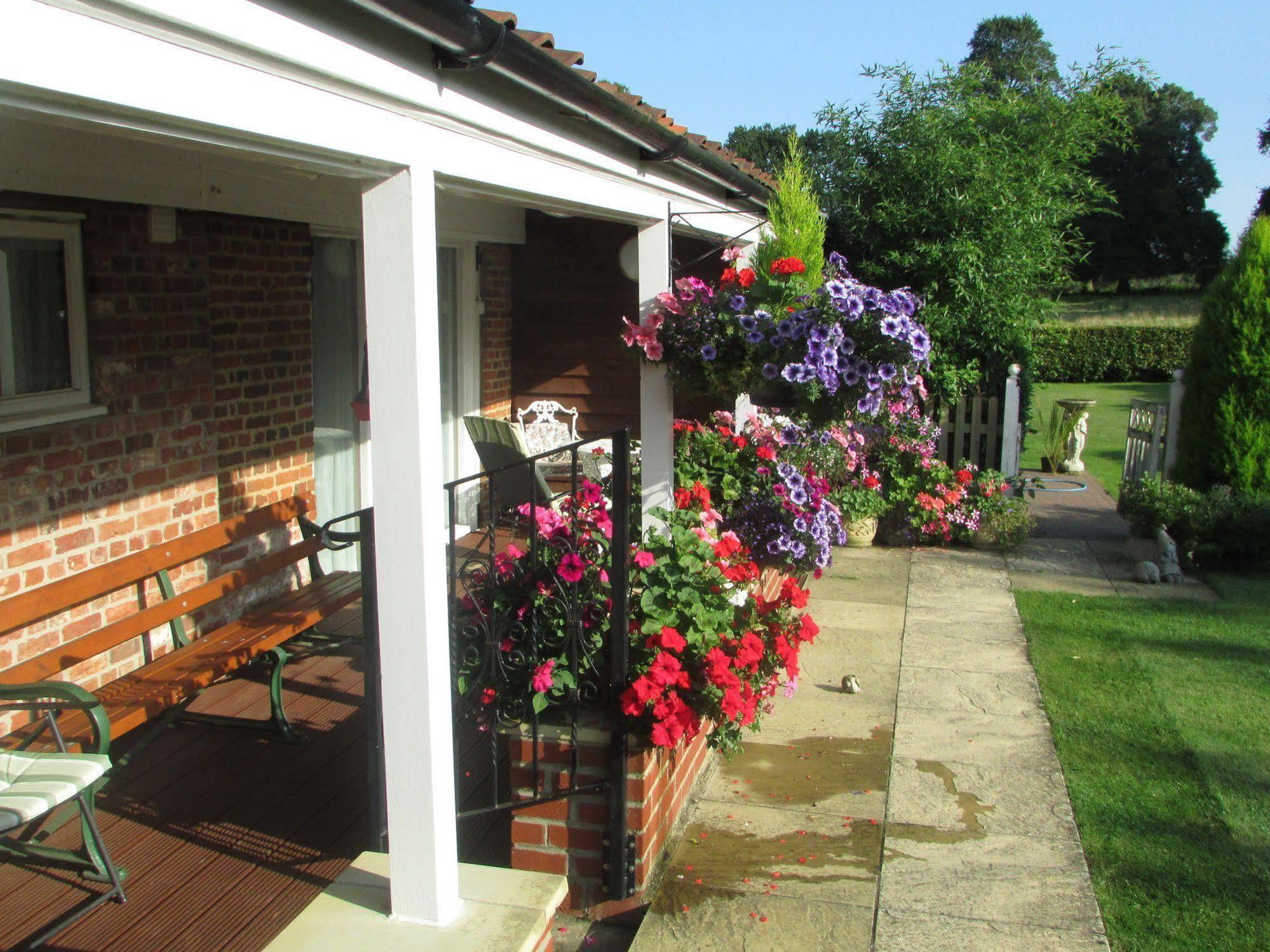 Decoy Barn Fritton Bed & Breakfast Dış mekan fotoğraf