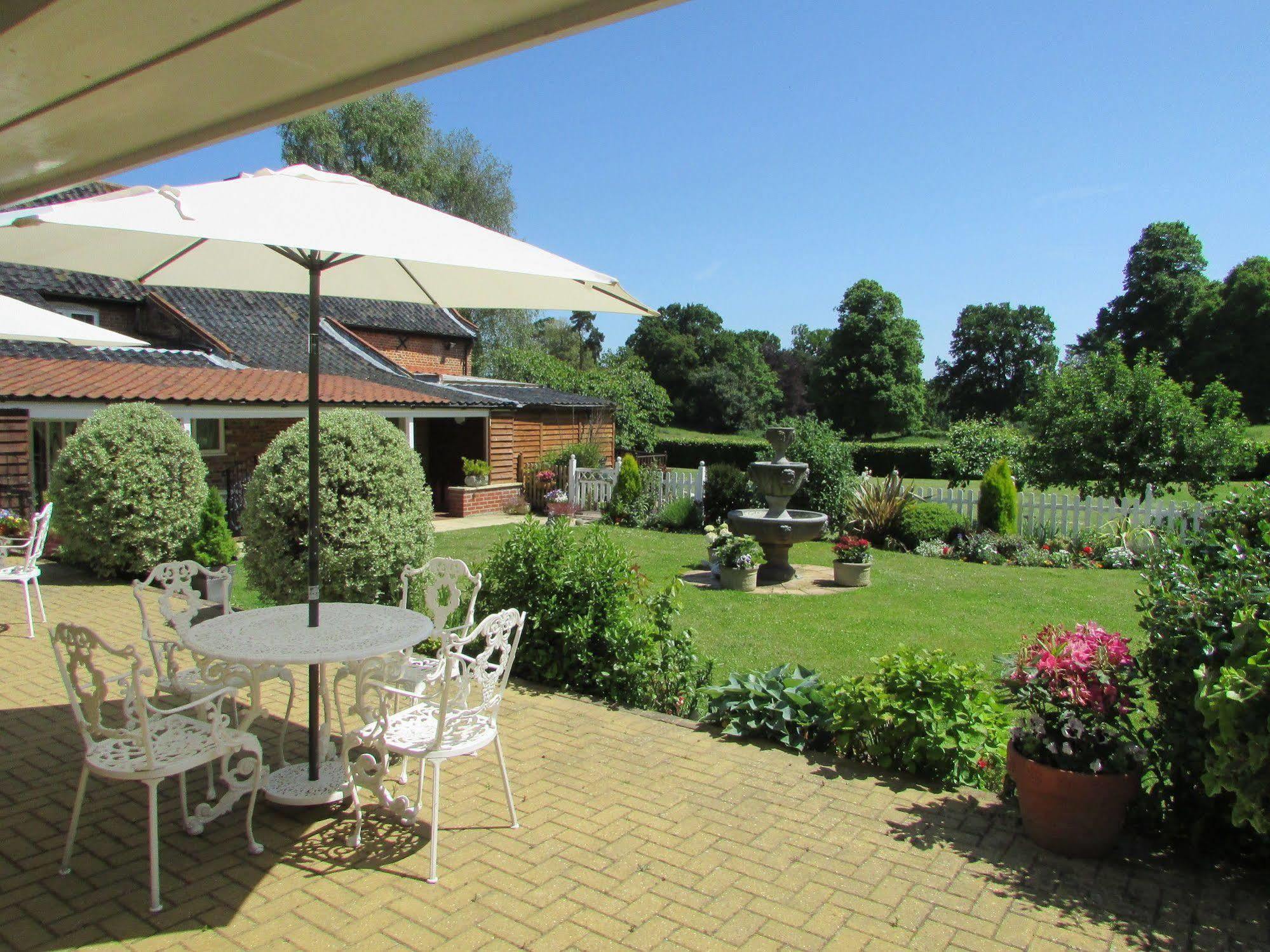 Decoy Barn Fritton Bed & Breakfast Dış mekan fotoğraf