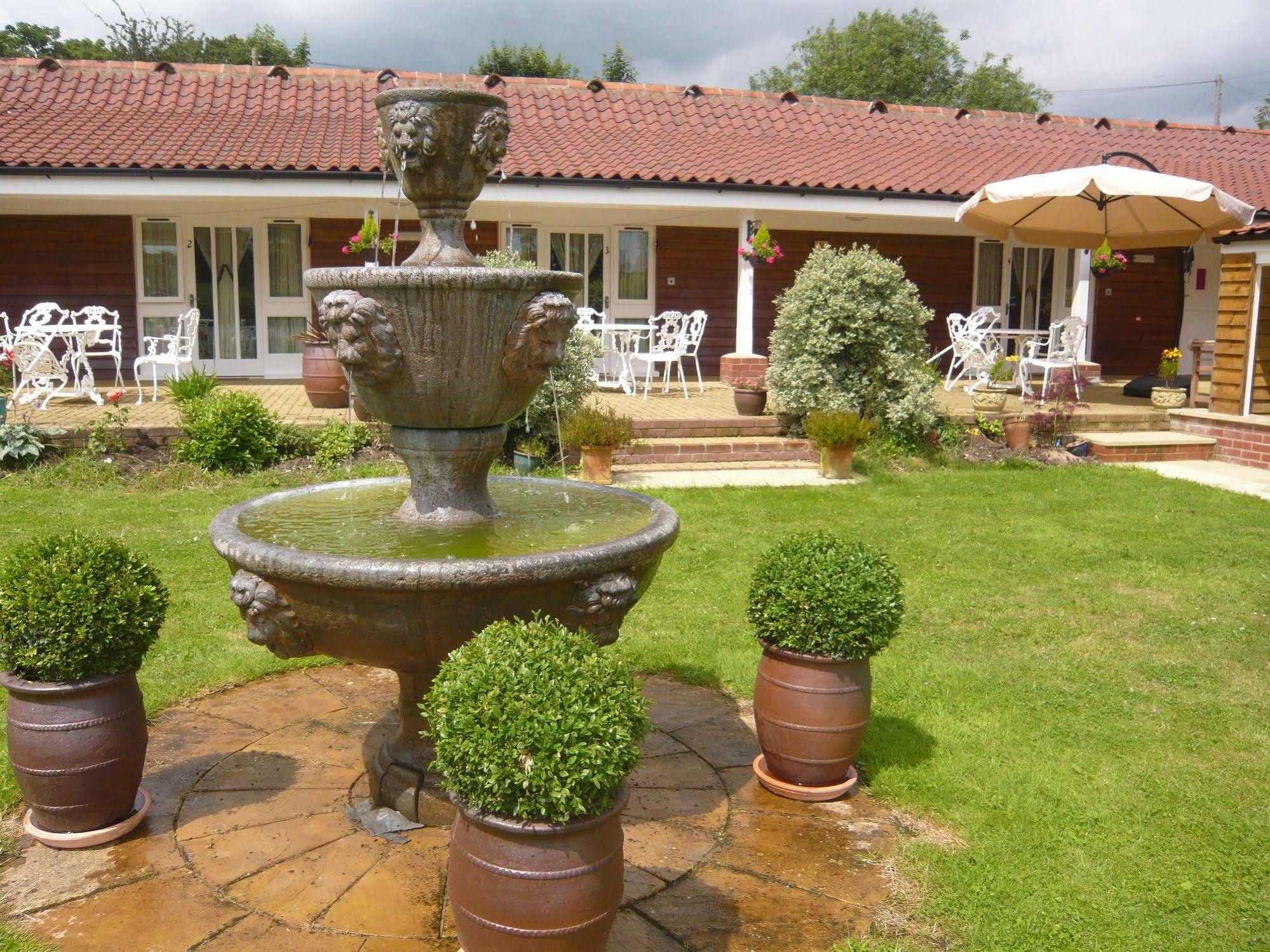 Decoy Barn Fritton Bed & Breakfast Dış mekan fotoğraf
