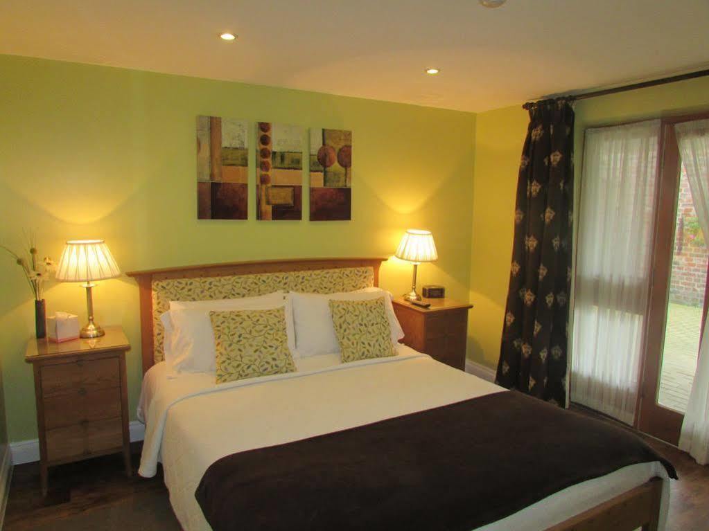 Decoy Barn Fritton Bed & Breakfast Dış mekan fotoğraf